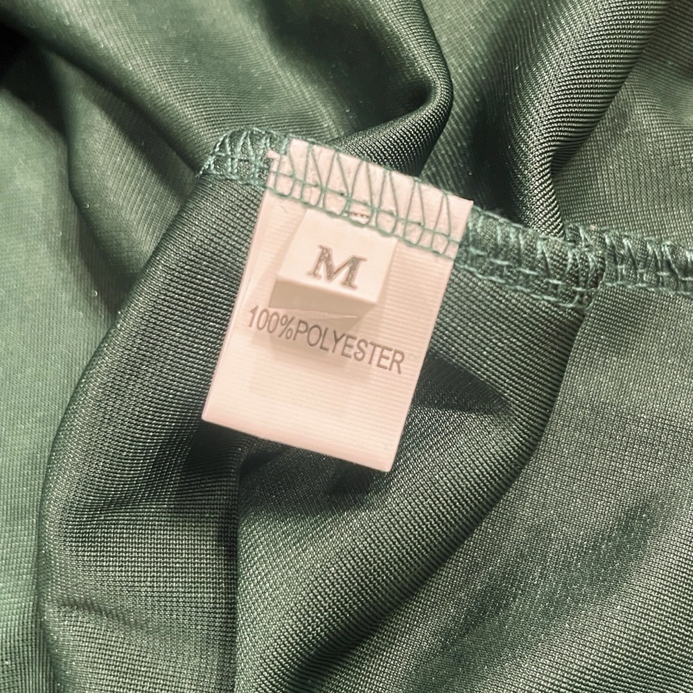 NWOT Womenβs Long Sleeve Cowl Neck Velvet Blouse in Deep Evergreen - Picture 5 of 7